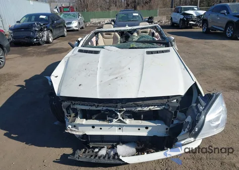 2012 Mercedes-Benz Slk 250 z USA, uszkodzony, nr VIN WDDPK4HA1CF044089